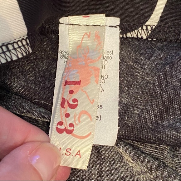 One-Shoulder Black and Pink Floral Dress - Picture 5 of 6